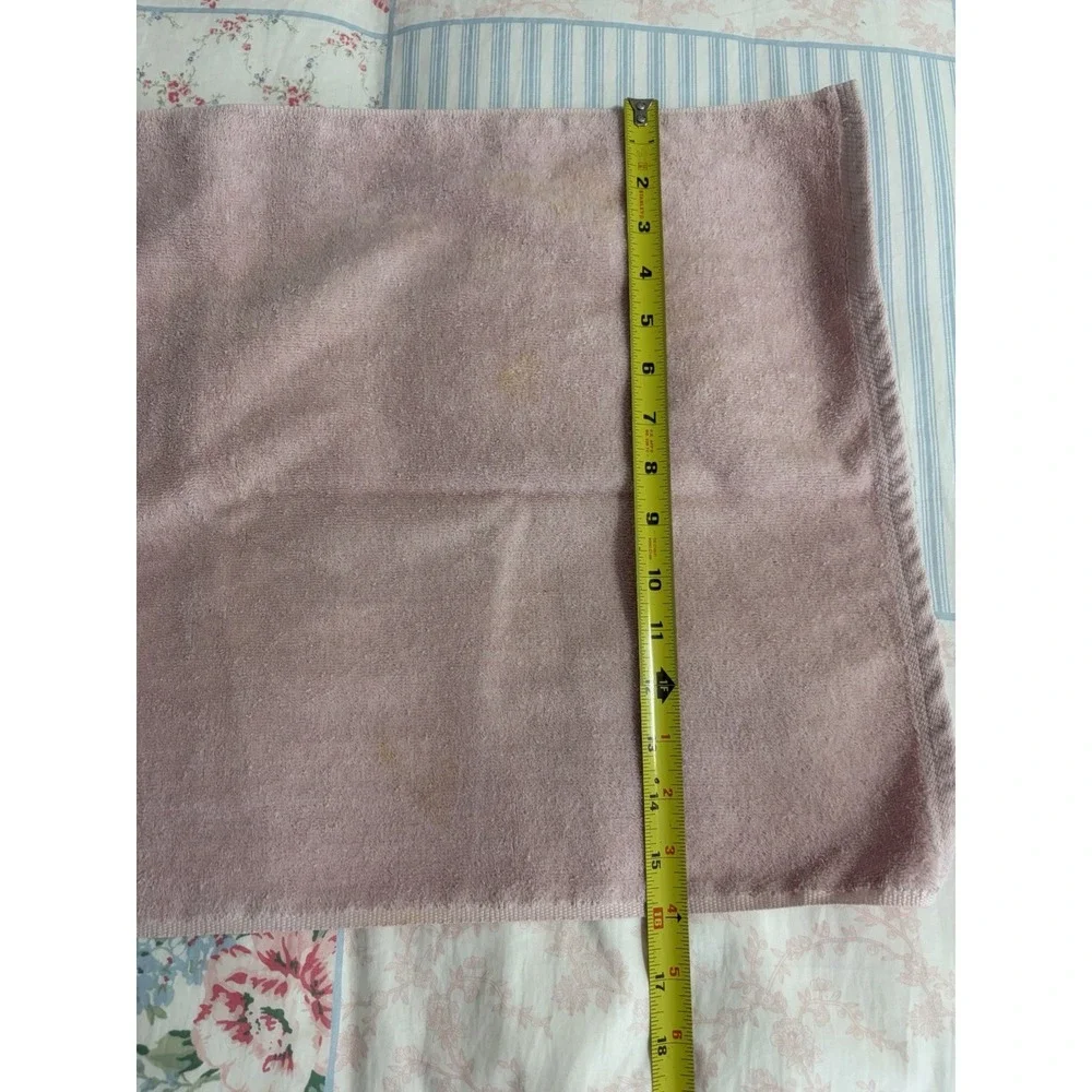 RA Briggs USA Set Bath Hand Towel Rose Flower Eyelet Lace Ruffle Light Pink Vtg